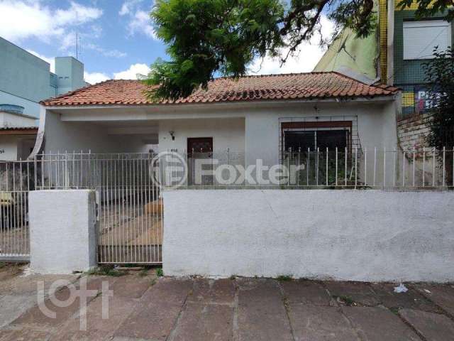 Casa com 3 quartos à venda na Rua Ernestina Amaro Torelly, 230, Jardim Carvalho, Porto Alegre, 205 m2 por R$ 400.000