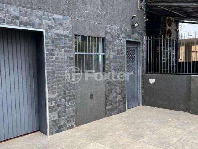 Casa com 3 quartos à venda na Avenida Alegrete, 474, Petrópolis, Porto Alegre, 245 m2 por R$ 900.000