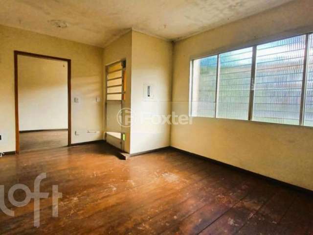 Casa com 3 quartos à venda na Avenida Luiz Moschetti, 510, Vila João Pessoa, Porto Alegre, 280 m2 por R$ 649.000