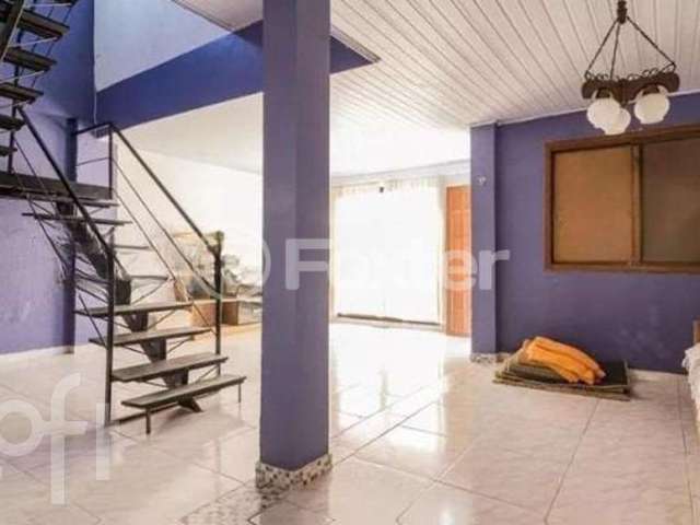 Casa em condomínio fechado com 3 quartos à venda na Avenida Vicente Monteggia, 1020, Cavalhada, Porto Alegre, 290 m2 por R$ 700.000