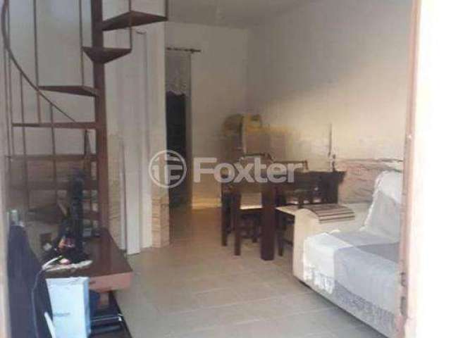 Casa em condomínio fechado com 2 quartos à venda na Avenida Vicente Monteggia, 2772, Cavalhada, Porto Alegre, 50 m2 por R$ 110.000