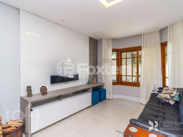 Casa em condomínio fechado com 3 quartos à venda na Avenida Flamengo, 515, Ipanema, Porto Alegre, 275 m2 por R$ 680.000