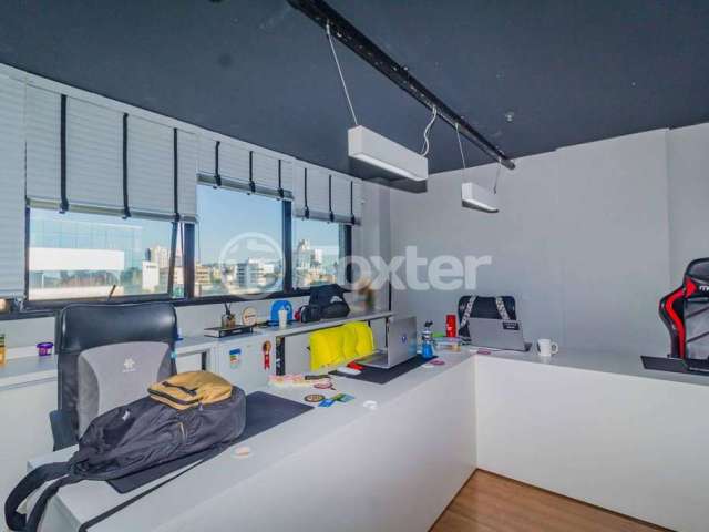 Sala comercial com 2 salas à venda na Avenida Carlos Gomes, 1610, Petrópolis, Porto Alegre, 130 m2 por R$ 665.000