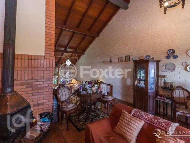 Casa com 5 quartos à venda na Rua Fernando Osório, 740, Teresópolis, Porto Alegre, 287 m2 por R$ 780.000