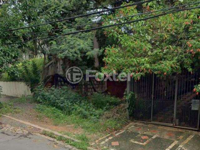 Terreno à venda na Rua Professor José Maria Rodrigues, 131, Vila Ipiranga, Porto Alegre, 320 m2 por R$ 350.000