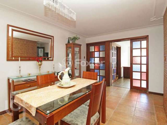 Casa com 3 quartos à venda na Rua Professor Leopoldo Tietbohl, 380, Jardim Itu Sabará, Porto Alegre, 388 m2 por R$ 998.000