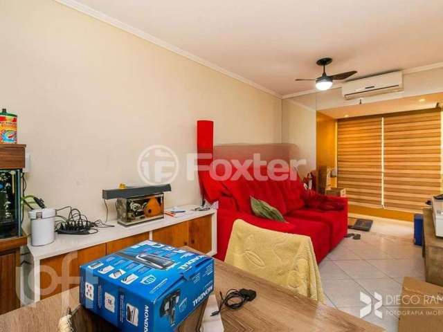 Apartamento com 3 quartos à venda na Rua Professor Carvalho Freitas, 611, Teresópolis, Porto Alegre, 67 m2 por R$ 320.000