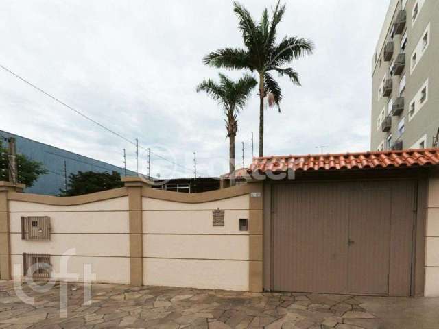 Casa com 2 quartos à venda na Rua Augusto Severo, 448, Nossa Senhora das Graças, Canoas, 207 m2 por R$ 750.000