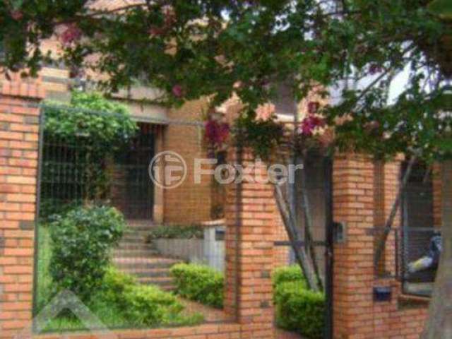 Casa com 4 quartos à venda na Rua Saudável, 60, Medianeira, Porto Alegre, 240 m2 por R$ 901.000