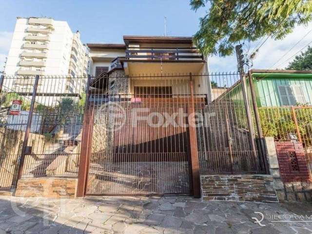 Casa com 3 quartos à venda na Rua Edmundo Bastian, 1013, Cristo Redentor, Porto Alegre, 300 m2 por R$ 1.500.000