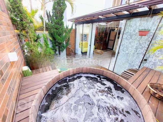 Casa em condomínio fechado com 3 quartos à venda na Rua Fabiana Kila de Ávila, 104, Hípica, Porto Alegre, 150 m2 por R$ 637.990