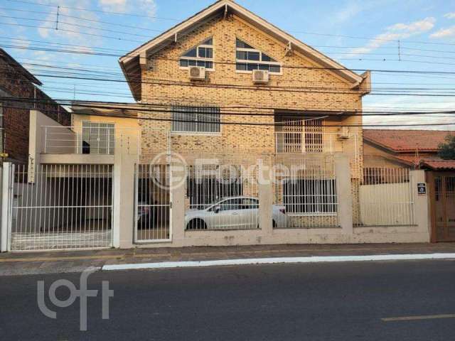 Casa com 4 quartos à venda na Avenida Farroupilha, 117, Niterói, Canoas, 370 m2 por R$ 1.500.000