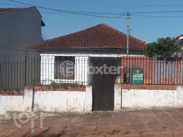 Casa com 3 quartos à venda na Rua Antônio Ribeiro, 456, Santo Antônio, Porto Alegre, 62 m2 por R$ 609.000