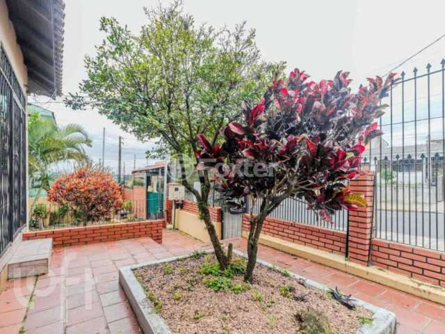 Casa com 2 quartos à venda na Rua Vidal de Negreiros, 733, Vila São José, Porto Alegre, 70 m2 por R$ 410.000