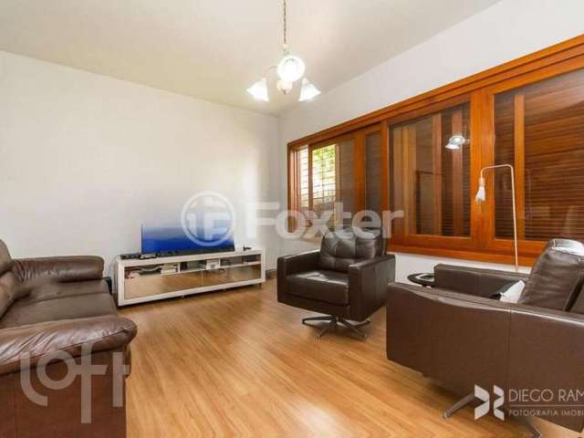 Casa com 4 quartos à venda na Rua Magalhães Calvet, 185, Sarandi, Porto Alegre, 260 m2 por R$ 750.000