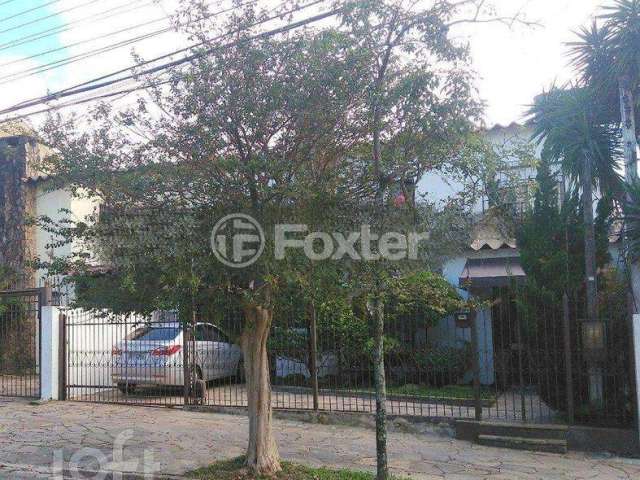 Casa com 3 quartos à venda na Rua Doutor Murtinho, 1190, Bom Jesus, Porto Alegre, 300 m2 por R$ 720.000