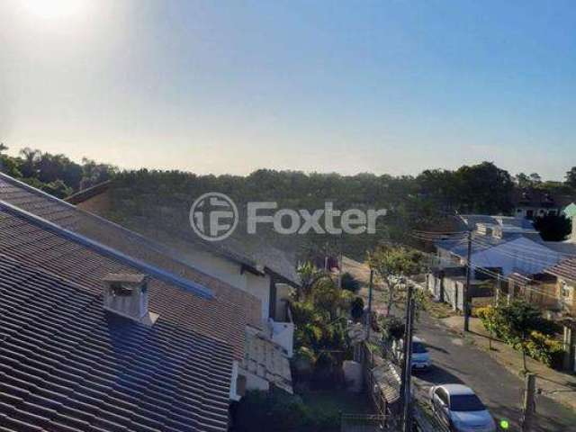 Casa com 3 quartos à venda na Rua Helio Felix Frey, 195, Espírito Santo, Porto Alegre, 150 m2 por R$ 490.000