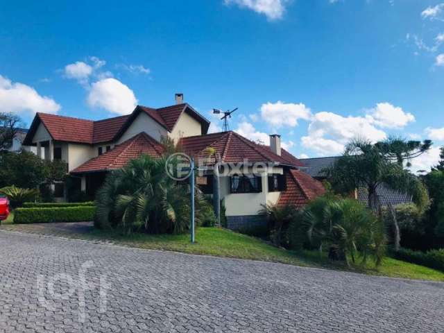 Casa em condomínio fechado com 3 quartos à venda na Rua Dos Papagaios, 20, Quinta da Serra, Canela, 370 m2 por R$ 3.000.000