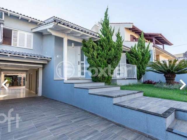 Casa com 3 quartos à venda na Rua Osório Correia, 400, Vila Parque Brasília, Cachoeirinha, 300 m2 por R$ 900.000