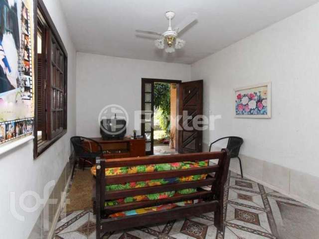 Casa com 2 quartos à venda na Rua Protásio Alves, 609, Niterói, Canoas, 210 m2 por R$ 499.000