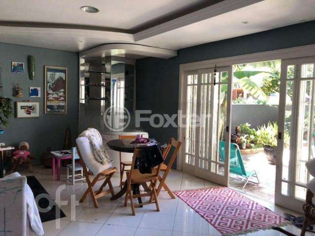 Casa com 4 quartos à venda na Rua Tocantins, 937, Lomba do Pinheiro, Porto Alegre, 382 m2 por R$ 1.990.000