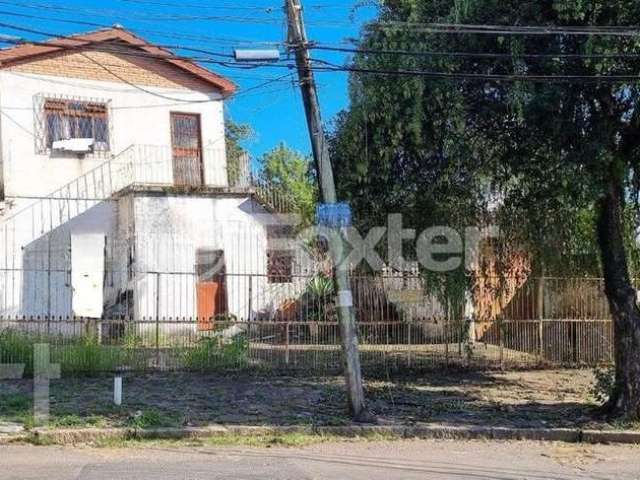 Casa com 2 quartos à venda na Rua Rafael Clark, 103, Partenon, Porto Alegre, 100 m2 por R$ 224.000