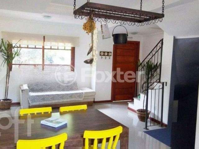 Casa em condomínio fechado com 3 quartos à venda na Avenida Heitor Vieira, 822, Belém Novo, Porto Alegre, 173 m2 por R$ 400.000