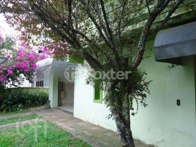 Casa com 3 quartos à venda na Rua Simões Lopes Netto, 543, Nossa Senhora de Lourdes, Caxias do Sul, 350 m2 por R$ 855.000