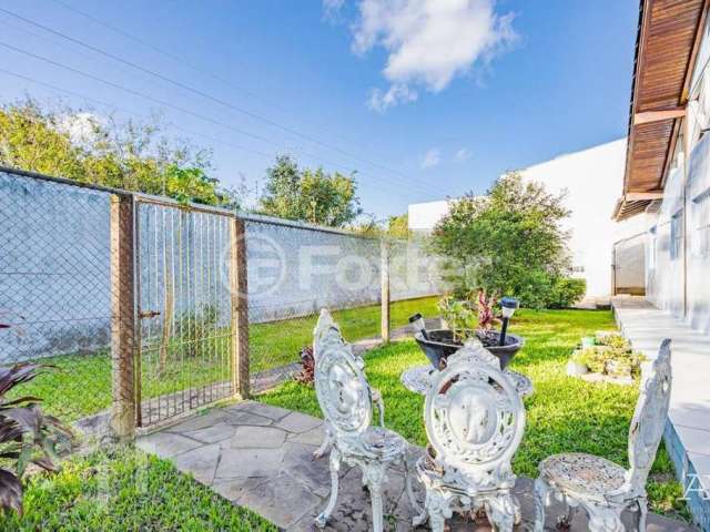 Casa com 4 quartos à venda na Rua das Laranjeiras, 24, Igara, Canoas, 224 m2 por R$ 1.069.000