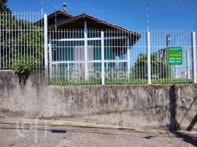 Casa com 3 quartos à venda na Travessa Imigrante, 139, Santa Teresa, São Leopoldo, 179 m2 por R$ 700.000