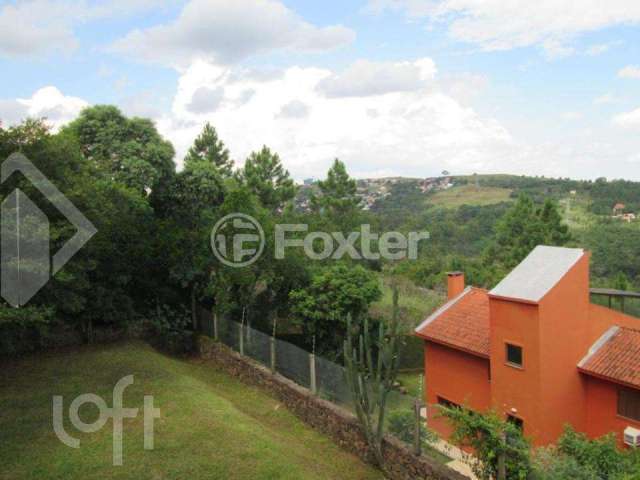 Casa com 4 quartos à venda na Rua Dona Lida Monteiro, 515, Teresópolis, Porto Alegre, 477 m2 por R$ 1.290.000