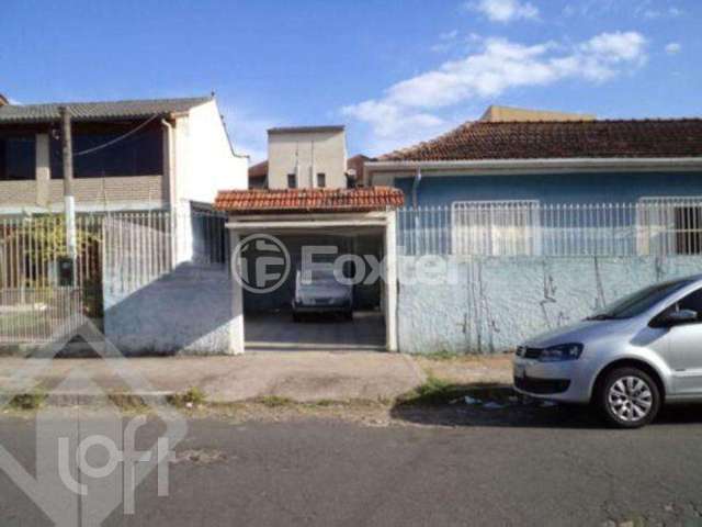 Casa com 4 quartos à venda na Travessa Alfredo Costa, 90, Medianeira, Porto Alegre, 260 m2 por R$ 550.000