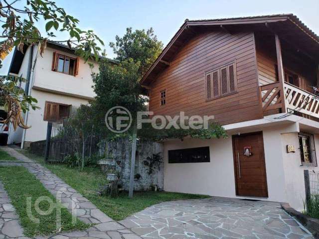 Casa com 3 quartos à venda na Estrada das Furnas, 746, Vila Nova, Porto Alegre, 300 m2 por R$ 399.000