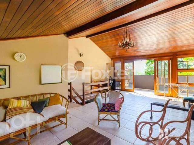 Casa com 4 quartos à venda na Rua Landel de Moura, 111, Tristeza, Porto Alegre, 360 m2 por R$ 1.150.000