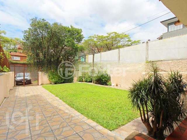 Casa com 2 quartos à venda na Rua Professor Ulisses Cabral, 1142, Chácara das Pedras, Porto Alegre, 120 m2 por R$ 900.000