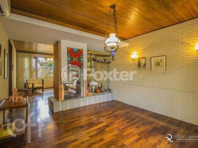 Casa com 3 quartos à venda na Rua Luiz Voelcker, 534, Três Figueiras, Porto Alegre, 271 m2 por R$ 2.280.000