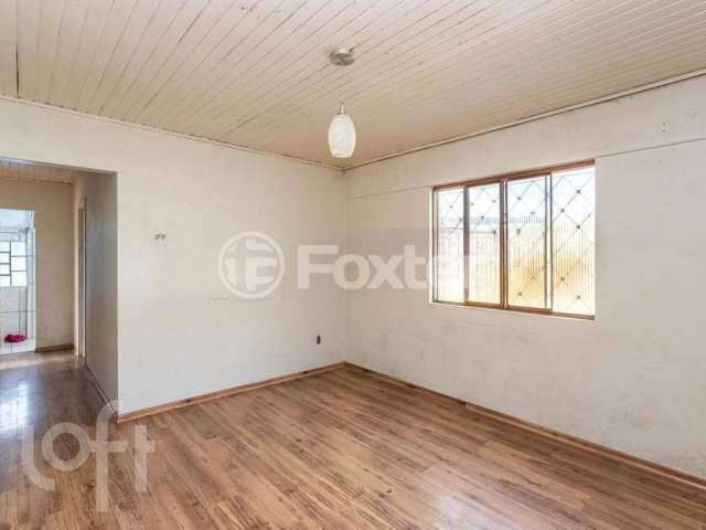 Casa com 3 quartos à venda na Rua Modesto Pereira Pinto, 47, Cavalhada, Porto Alegre, 200 m2 por R$ 330.000