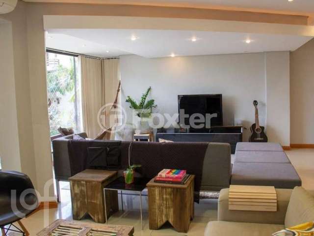 Apartamento com 3 quartos à venda na Avenida Montreal, 483, Jardim Lindóia, Porto Alegre, 135 m2 por R$ 900.000