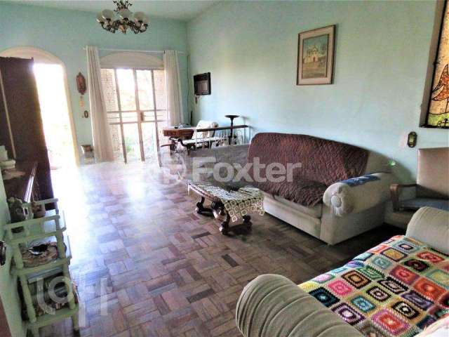 Casa com 4 quartos à venda na Avenida Silva Paes, 1715, Medianeira, Porto Alegre, 264 m2 por R$ 980.000