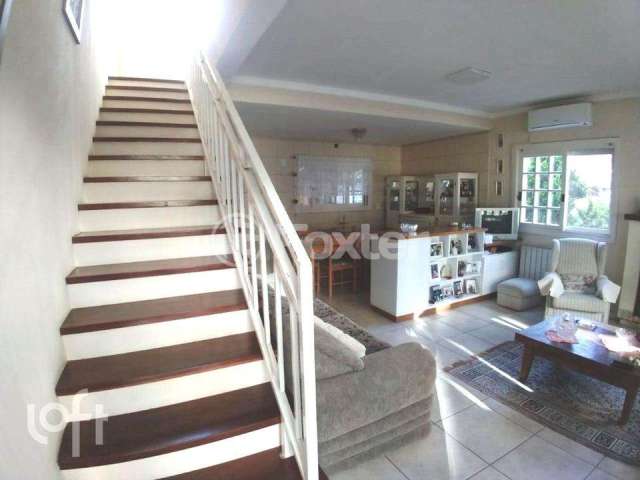 Casa com 3 quartos à venda na Rua RUA TENENTE MANOEL CORREA, 489, Vila Luiza, Canela, 171 m2 por R$ 1.380.000