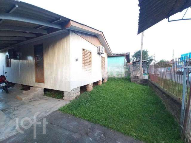 Casa com 3 quartos à venda na Rua Oswaldo Arthur Hartz, 90, Canudos, Novo Hamburgo, 78 m2 por R$ 245.000