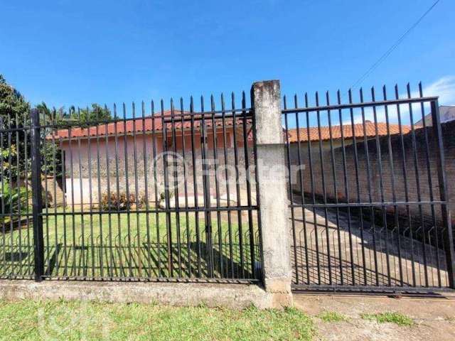 Casa com 3 quartos à venda na Rua Capão da Canoa, 46, Feitoria, São Leopoldo, 153 m2 por R$ 489.500