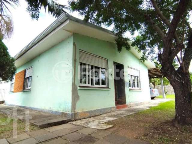 Casa com 3 quartos à venda na Rua Venâncio Aires, 53, Canudos, Novo Hamburgo, 168 m2 por R$ 750.000