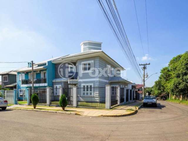 Casa com 3 quartos à venda na Rua Eloi Joalmes Teixeira, 11, Parque da Matriz, Cachoeirinha, 215 m2 por R$ 1.045.990