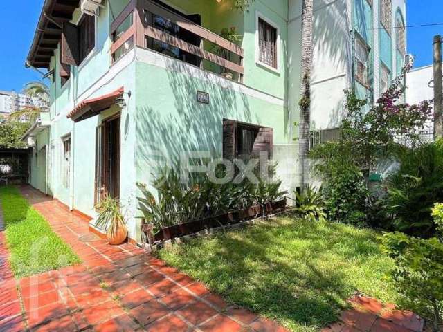 Casa com 3 quartos à venda na Rua Monsenhor Veras, 671, Santana, Porto Alegre, 178 m2 por R$ 980.000