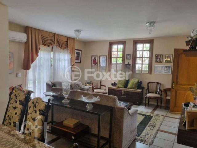 Casa com 3 quartos à venda na Avenida Valado, 368, Vila João Pessoa, Porto Alegre, 266 m2 por R$ 640.000