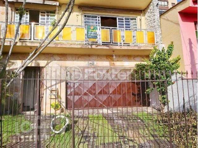 Casa com 4 quartos à venda na Rua Fernando Abbott, 1139, Cristo Redentor, Porto Alegre, 190 m2 por R$ 550.000