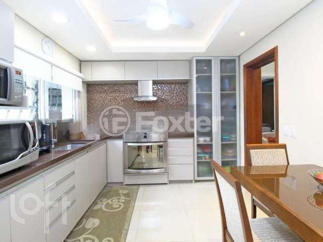 Casa com 3 quartos à venda na Rua Doutor Egydio Michaelsen, 240, Cavalhada, Porto Alegre, 245 m2 por R$ 980.000