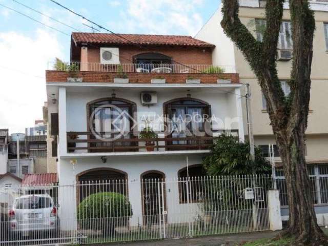 Casa com 5 quartos à venda na Avenida Ceará, 1480, São João, Porto Alegre, 269 m2 por R$ 1.060.000