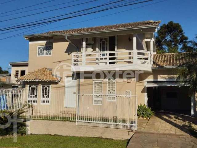 Casa com 3 quartos à venda na Rua Fernando de Noronha, 683, Guarani, Novo Hamburgo, 151 m2 por R$ 476.900